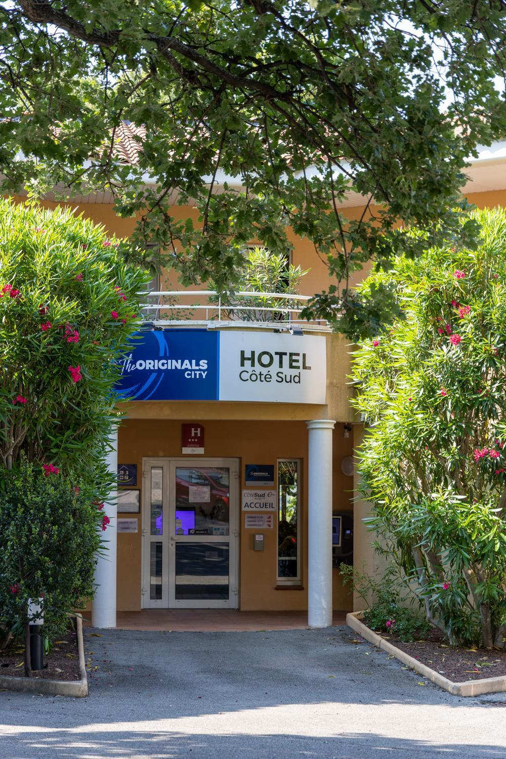 The Originals City, Hôtel Côté Sud, Marseille Est  Allauch Exterior foto